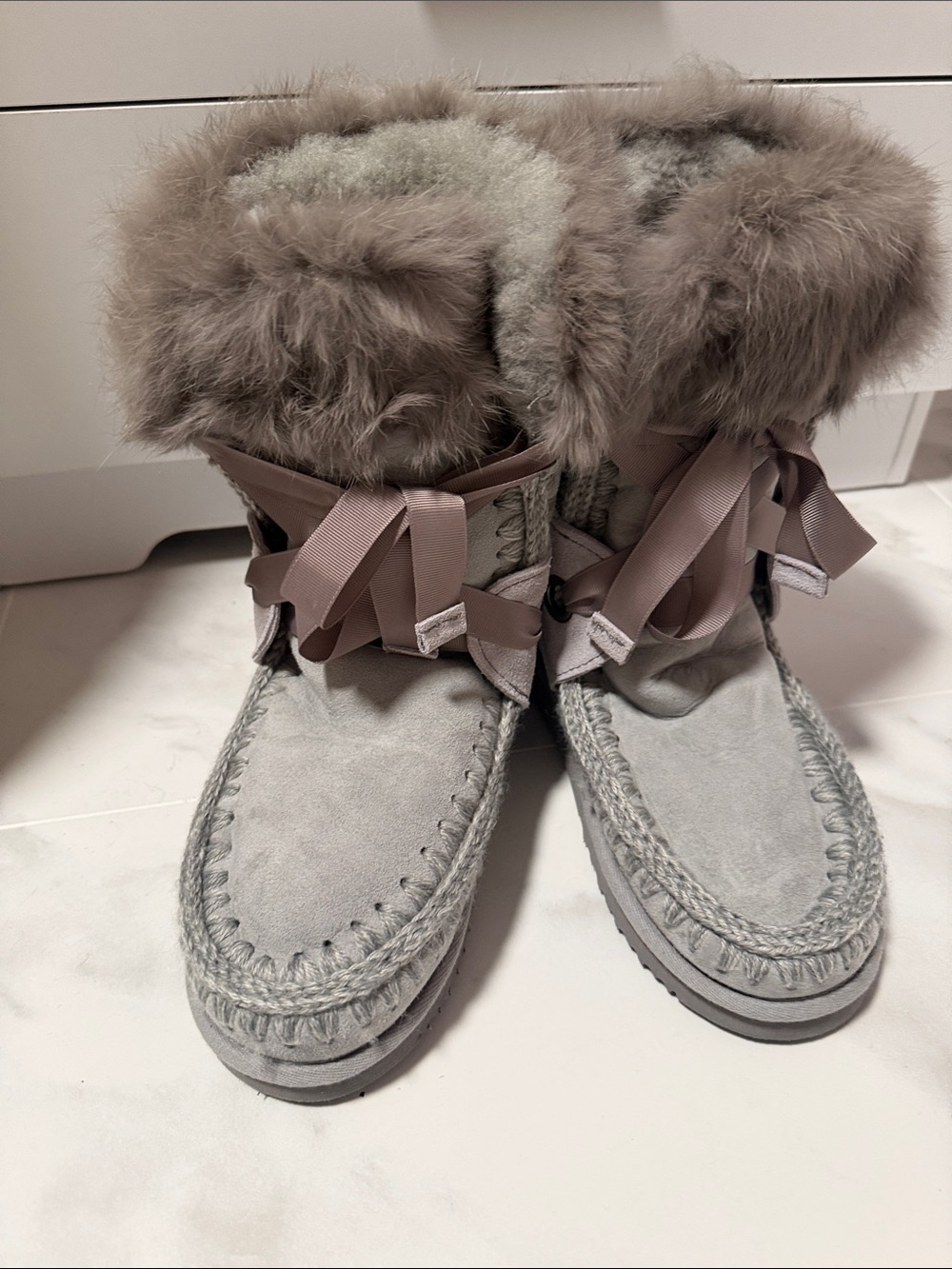 Mou Gray Suede Fur Cuff Ribbon-Tie Winter Boots